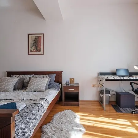 Cozy Central Escape