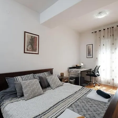 Cozy Central Escape Apartamento *